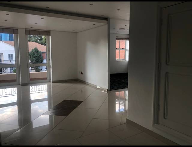 652M² OFFICE TO LET IN SANDTON CENTRAL
